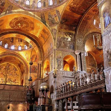 דירה Sanmarco70Steps *
